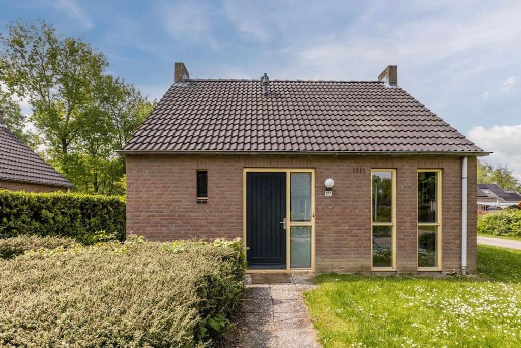 Vakantiehuis De Bruyn 6 Persoons Ewijk Ngoại thất bức ảnh